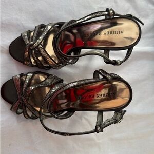 Audrey Brooke Metallic Black Sandals